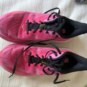 Hoka Women's Pink and Black Clifton 9 Running Shoes